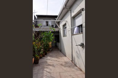 Casa à venda com 250m², 5 quartos e 4 vagas Casa à venda com 250m², 5 quartos e 4 vagasQuintal