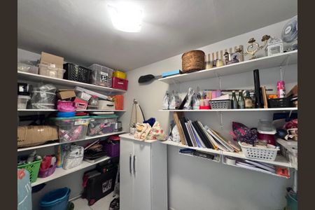 Apartamento para alugar com 100m², 3 quartos e 2 vagas Apartamento para alugar com 100m², 3 quartos e 2 vagasDespensa