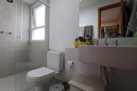 Apartamento à venda com 83m², 2 quartos e 2 vagasBanheiro da Suíte 2