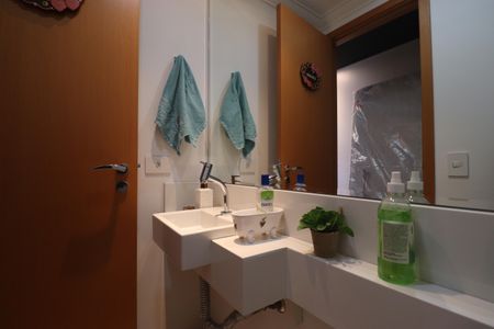 Apartamento à venda com 83m², 2 quartos e 2 vagasLavabo