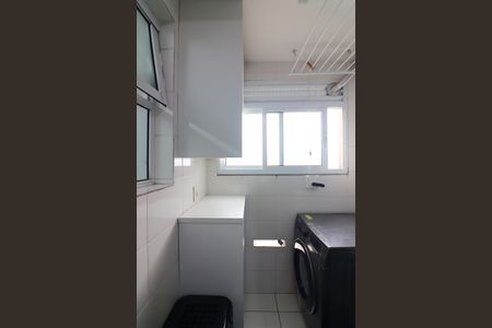 Apartamento à venda com 60m², 3 quartos e 1 vagaÁrea de Serviço