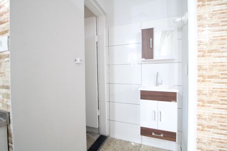 Casa para alugar com 1 quarto, 35m² em Vila Anhanguera, São Paulo