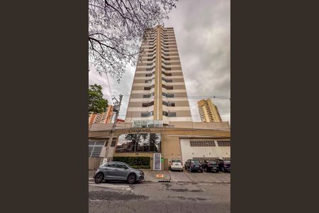 Apartamento à venda com 52m², 2 quartos e 1 vaga Apartamento à venda com 52m², 2 quartos e 1 vagaFachada e portaria