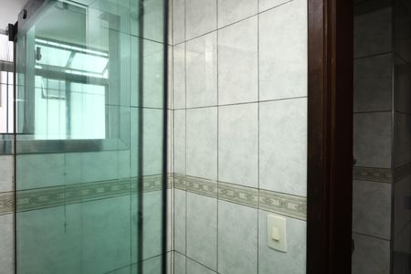 Apartamento à venda com 57m², 2 quartos e 1 vagaBanheiro Social