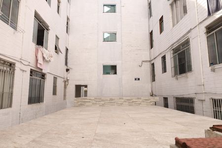 Apartamento à venda com 57m², 2 quartos e 1 vagaÁrea comum