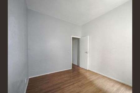 Apartamento para alugar com 126m², 3 quartos e 1 vaga Apartamento para alugar com 126m², 3 quartos e 1 vagaQuarto 2