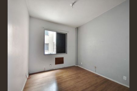 Apartamento para alugar com 126m², 3 quartos e 1 vaga Apartamento para alugar com 126m², 3 quartos e 1 vagaQuarto 2