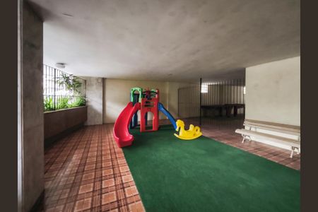 Apartamento para alugar com 126m², 3 quartos e 1 vaga Apartamento para alugar com 126m², 3 quartos e 1 vagaÁrea comum - Playground