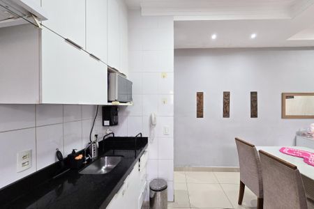 Apartamento à venda com 53m², 2 quartos e 2 vagasCozinha