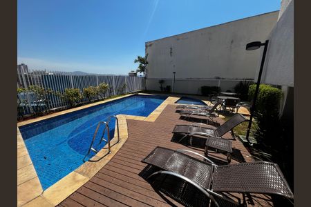 Apartamento à venda com 63m², 2 quartos e 1 vagaÁrea comum - Piscina