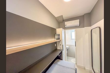 Apartamento à venda com 50m², 2 quartos e sem vaga Apartamento à venda com 50m², 2 quartos e sem vagaQuarto de Serviço