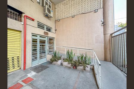 Apartamento à venda com 50m², 2 quartos e sem vaga Apartamento à venda com 50m², 2 quartos e sem vagaFachada