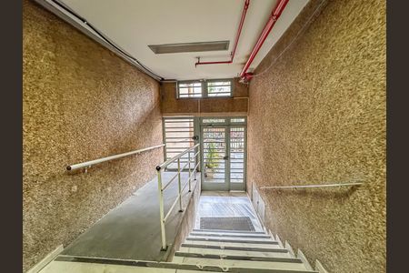 Apartamento à venda com 50m², 2 quartos e sem vaga Apartamento à venda com 50m², 2 quartos e sem vagaEntrada