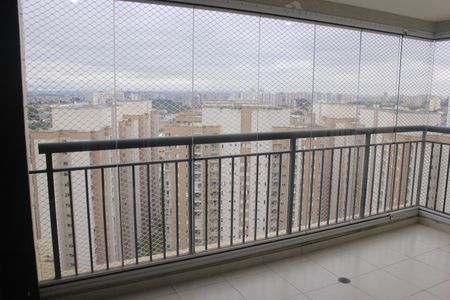 Apartamento à venda com 68m², 2 quartos e 1 vagaVaranda Giurmet