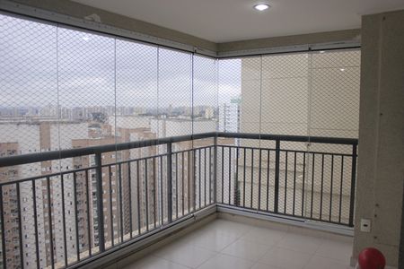 Apartamento à venda com 68m², 2 quartos e 1 vagaVaranda Giurmet