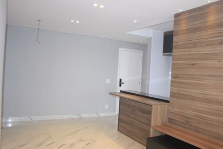 Apartamento à venda com 68m², 2 quartos e 1 vagaSala
