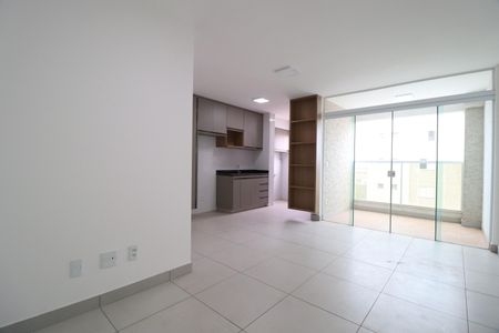 Sala de apartamento para alugar com 3 quartos, 75m² em Granja Marileusa, Uberlândia