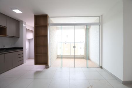 Sala de apartamento para alugar com 3 quartos, 75m² em Granja Marileusa, Uberlândia