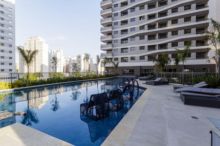 Apartamento à venda com 25m², 1 quarto e sem vaga Apartamento à venda com 25m², 1 quarto e sem vagaÁrea comum - Piscina