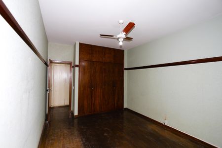 Apartamento à venda com 230m², 4 quartos e 2 vagasQuarto 3