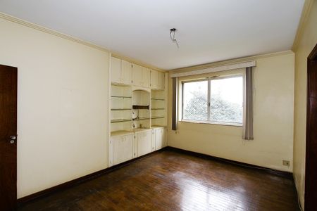 Apartamento à venda com 230m², 4 quartos e 2 vagasQuarto 2