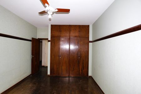 Apartamento à venda com 230m², 4 quartos e 2 vagasQuarto 3