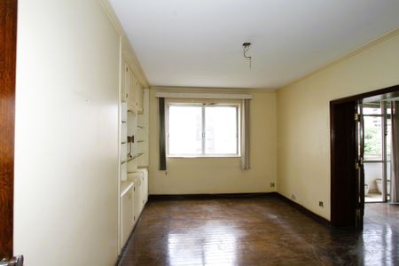 Apartamento à venda com 230m², 4 quartos e 2 vagasQuarto 2