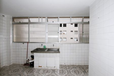 Apartamento à venda com 230m², 4 quartos e 2 vagasÁrea de Serviço