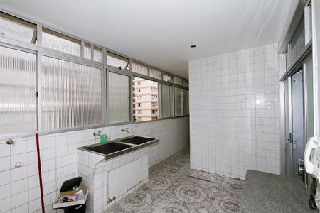 Apartamento à venda com 230m², 4 quartos e 2 vagasÁrea de Serviço