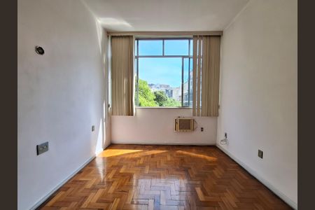 Apartamento à venda com 40m², 1 quarto e sem vaga Apartamento à venda com 40m², 1 quarto e sem vagaQuarto