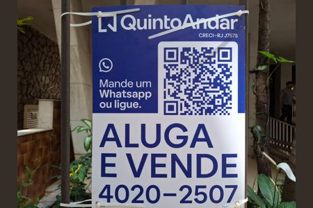 Apartamento à venda com 40m², 1 quarto e sem vaga Apartamento à venda com 40m², 1 quarto e sem vagaPlaca