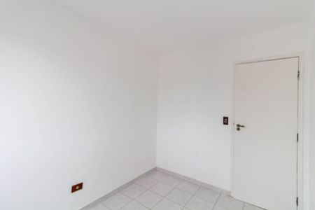 Quarto 1 de apartamento para alugar com 2 quartos, 51m² em Conjunto Residencial José Bonifácio, São Paulo