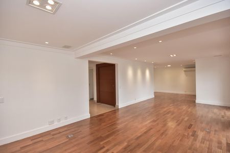 Sala de apartamento para alugar com 3 quartos, 181m² em Real Parque, São Paulo