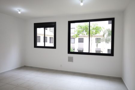 Sala de apartamento para alugar com 1 quarto, 33m² em Jurubatuba, São Paulo