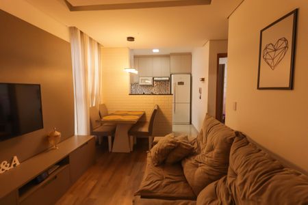 Sala de apartamento à venda com 2 quartos, 43m² em Jardim das Tulipas, Jundiaí