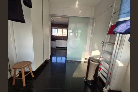 Apartamento à venda com 212m², 4 quartos e 3 vagas
