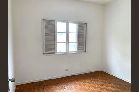 Casa à venda com 2 quartos, 116m² em Vila Ipojuca, São Paulo