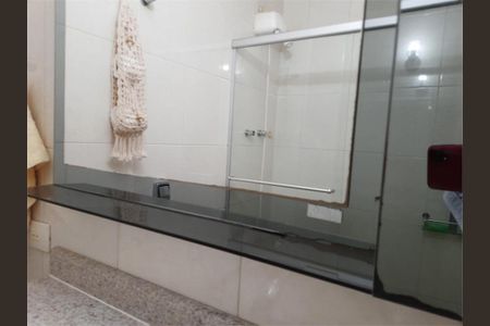 Casa à venda com 200m², 4 quartos e 4 vagas