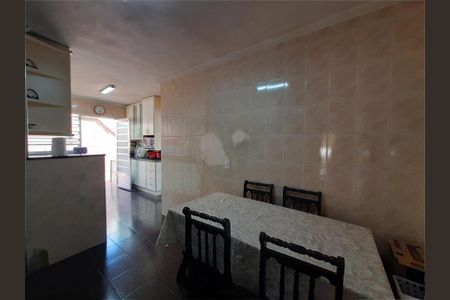 Casa à venda com 4 quartos, 200m² em Jaguaré, Osasco