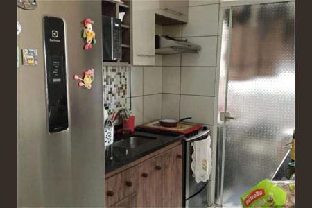 Apartamento à venda com 3 quartos, 65m² em Umuarama, Osasco