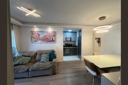 Apartamento à venda com 3 quartos, 81m² em Lapa, São Paulo