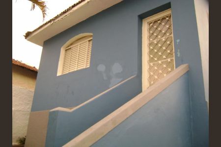 Casa à venda com 170m², 2 quartos e 8 vagas