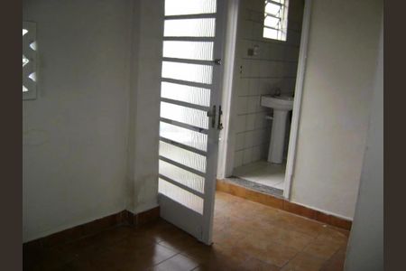 Casa à venda com 2 quartos, 170m² em Vila Cruz das Almas, São Paulo
