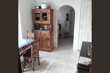 Casa à venda com 3 quartos, 250m² em Vila Romana, São Paulo