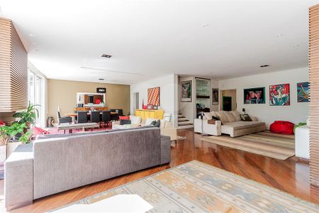 Casa à venda com 4 quartos, 500m² em Lapa, São Paulo