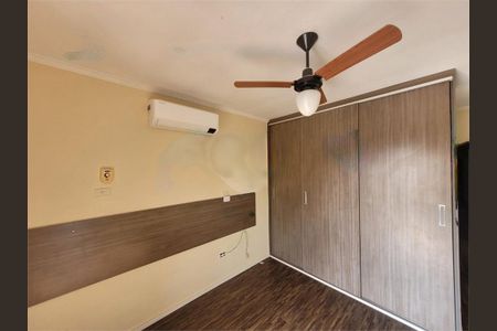 Casa à venda com 3 quartos, 220m² em Parque Anhanguera, São Paulo