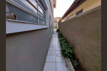 Casa à venda com 136m², 5 quartos e 1 vaga