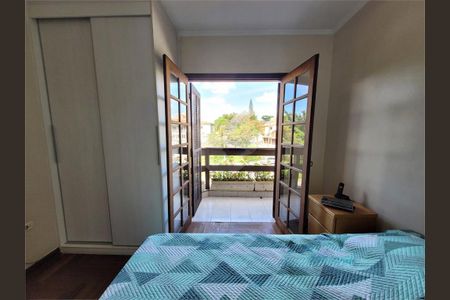 Casa à venda com 3 quartos, 130m² em Jardim Libano, São Paulo