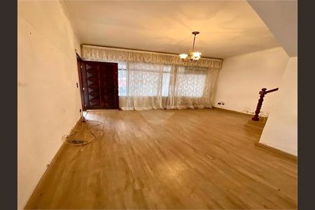 Casa à venda com 2 quartos, 140m² em Vila Metalúrgica, Santo André