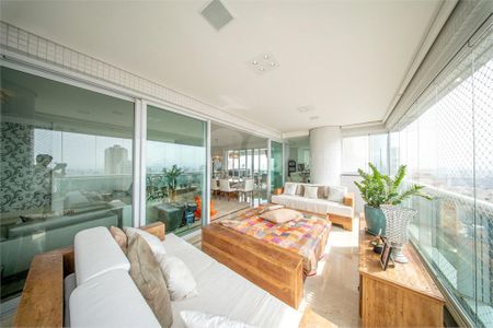 Apartamento à venda com 4 quartos, 335m² em Vila Regente Feijó, São Paulo